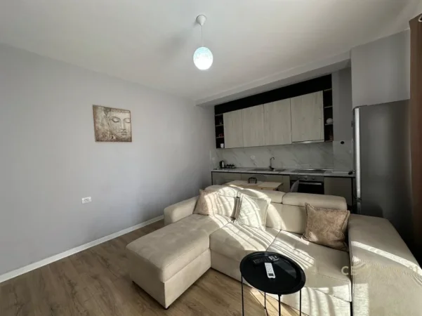 Tirane, jepet me qera apartament 2+1+Ballkon Kati 2, 94 m² 630 € (IRG139626)