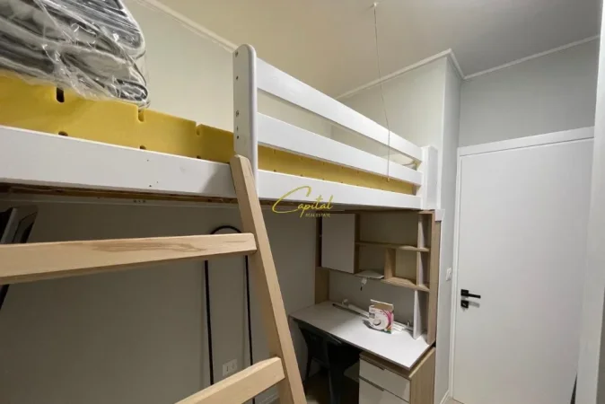 Tirane, jepet me qera apartament 2+1 Kati 5, 65 m² 650 € (ISH TREGU ELEKTRIK)