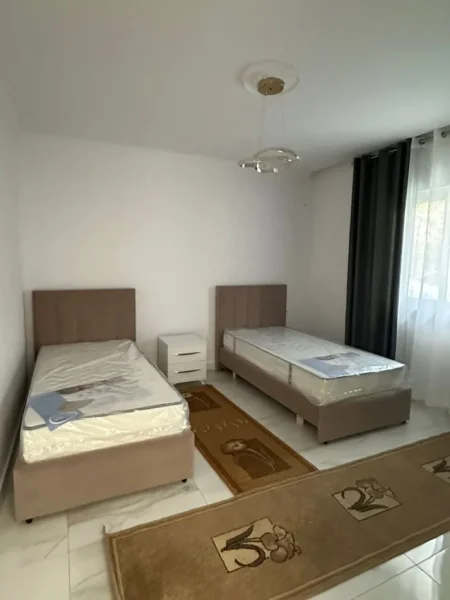 Tirane, jepet me qera apartament 2+1 Kati 1, 95 m² 500 € (Kodra E Priftit)