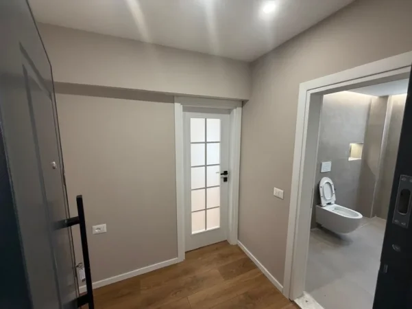 Tirane, shitet apartament 1+1 Kati 2, 39 m² 134.000 € 