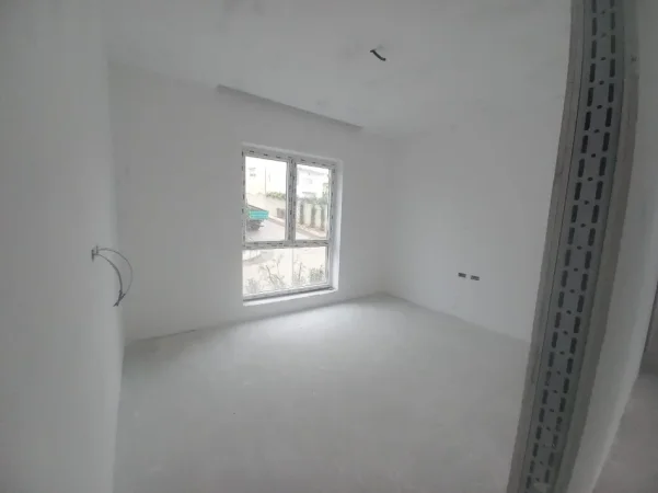 Tirane, shitet apartament 2+1 Kati 1, 122 m² 310.000 € 