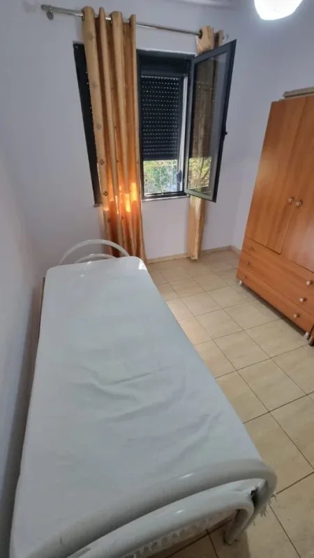 Tirane, jepet me qera apartament 2+1 Kati 3, 90 m² 550 € (Harry Fultz)