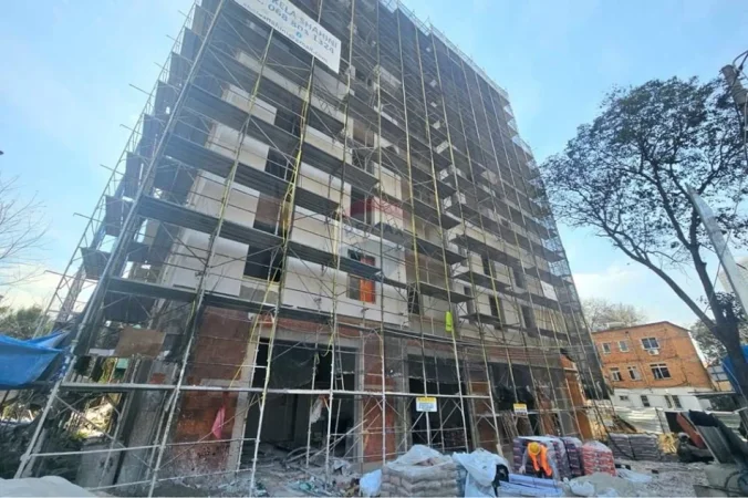 Tirane, shitet 2+1 , 100 m² 240.000 € (Rruga Mihal Grameno)