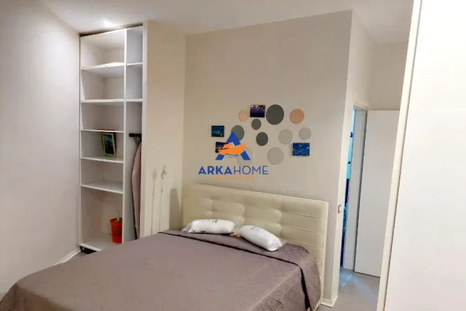 Tirane, jepet me qera apartament 1+1+Ballkon Kati 1, 60 m² 600 € 
