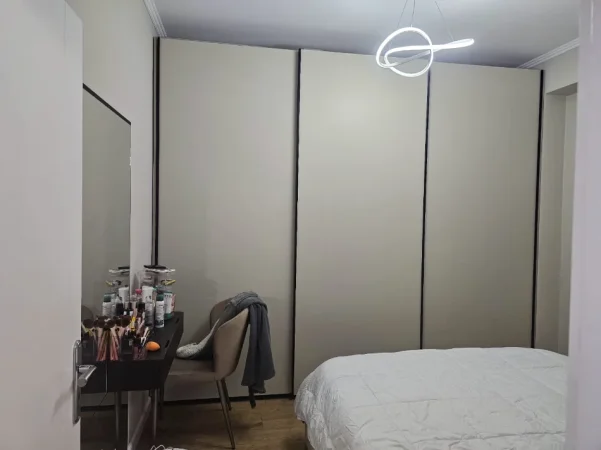Tirane, shes apartament 1+1+Ballkon Kati 7, 55 m² 120.000 € (Rr. Endri Keko te Venue, profarma)