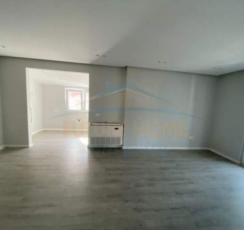 Tirane, jepet me qera Vile 4+1+BLK Kati 3, 502 m² 3.000 Euro (Vilat Ambasades Amerikane)