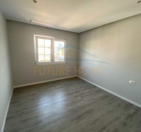 Tirane, jepet me qera Vile 4+1+BLK Kati 3, 502 m² 3.000 Euro (Vilat Ambasades Amerikane)