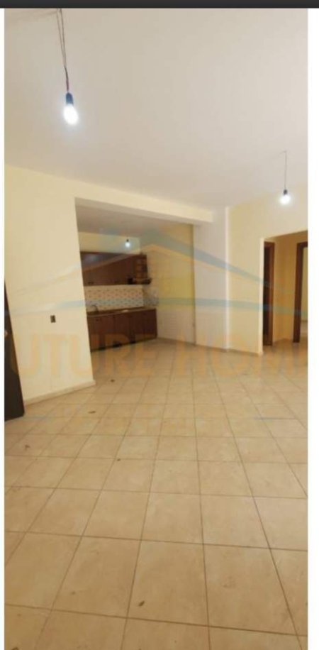 Tirane, shitet apartament 2+1 Kati 3, 90 m² 85.000 Euro (Rruga e  Teleferikut)