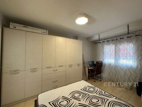 Tirane, jepet me qera apartament 1+1+BLK Kati 3, 53 m² 850 Euro (Presidenca Tirana, Albania)