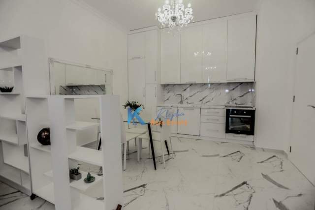 Tirane, shes apartament 1+1+BLK Kati 6, 78 m² 185.000 Euro (Kompleksi Square 21)