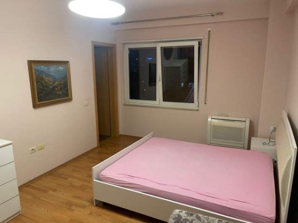 Tirane, jepet me qera apartament 2+1+BLK Kati 5, 115 m² 800 Euro (prane ATSH)