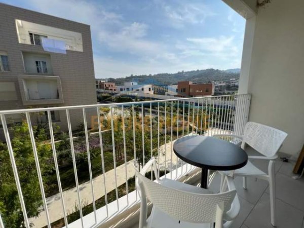 Tirane, jepet me qera apartament 2+1+BLK Kati 3, 87 m² 850 Euro (Liqeni i Thate)
