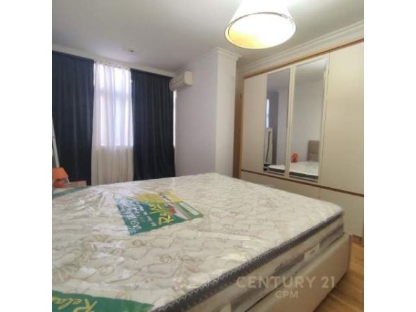 Tirane, shitet apartament Kati 2, 85 m² 250.000 Euro (pasticeri venecia)