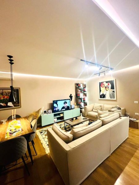 Tirane, shes apartament 2+1 100 m² 192.000 Euro (Rezidenca Kodra e Diellit 1)