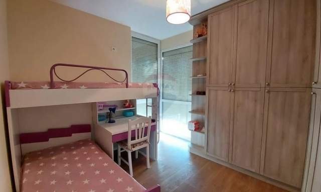 Tirane, jepet me qera apartament 2+1+BLK Kati 5, 90 m² 530 Euro (Jordan Misja)