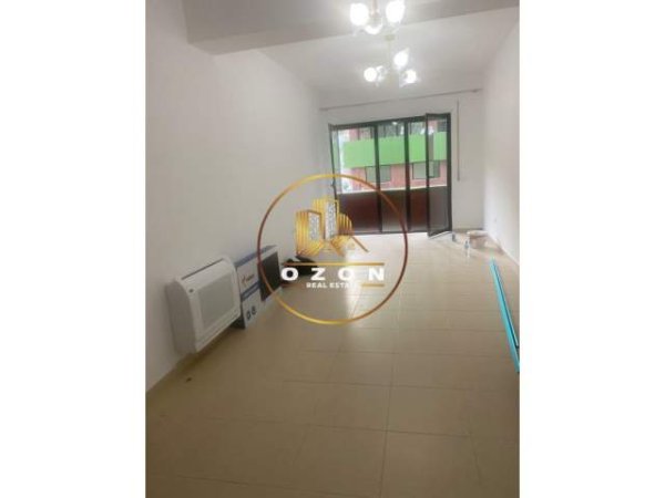 Tirane, jepet me qera apartament 3+1+A+BLK Kati 2, 127 m² 800 Euro (Kodra e Diellit 1)
