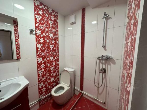 Tirane, jepet me qera apartament 2+1+A Kati 2, 96 m² 800 Euro (Myslym Shyri)