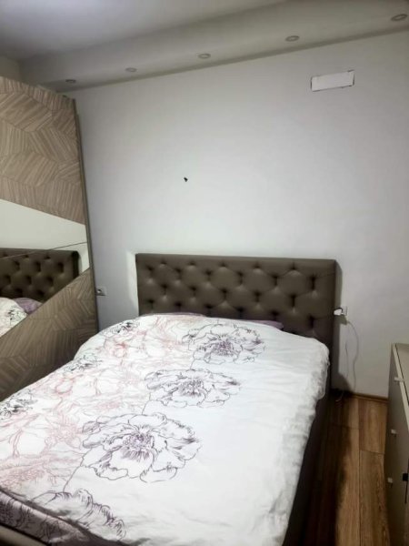 Tirane, jepet me qera apartament 2+1+BLK Kati 2, 91 m² 550 Euro (Rruga Hamdi SINA)