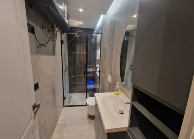 Tirane, jepet me qera apartament 1+1 Kati 1, 72 m² 700 € (KODRA E DIELLIT)