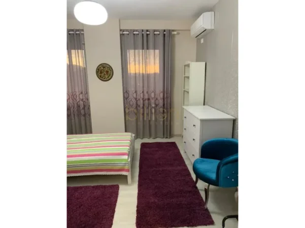 Tirane, jepet me qera 3+1 , 123 m² 1.000 € (Jordan Misja)