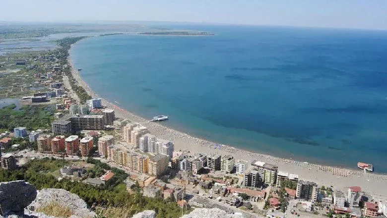 Shengjin, shitet garsonier 1+1 Kati 1, 56 m² 109.000 € (Shengjin)