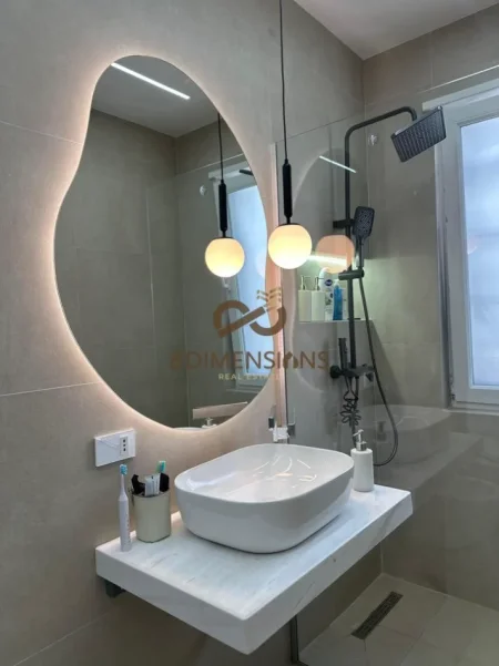 Tirane, shitet apartament 2+1+Ballkon Kati 8, 96 m² 145.000 € (QTU)