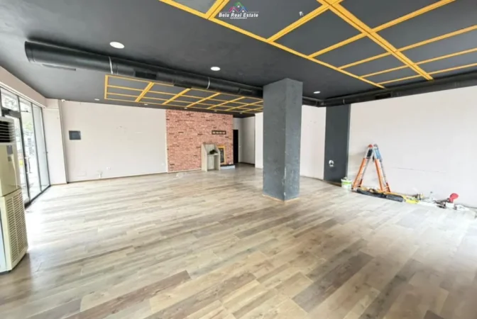 Tirane, jepet me qera lokal Kati 0, 150 m² 1.370 € (Rrruga Muhamet Deliu)