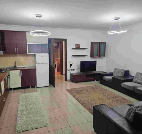 Tirane, jepet me qera apartament 1+1 Kati 3, 74 m² 500 € (AMBASADA AMERIKANE)