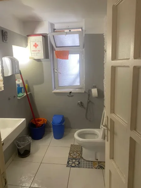 Tirane, shitet apartament 2+1 Kati 1, 167 m² 190.000 € (VASIL SHANTO)