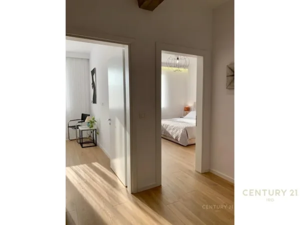 Tirane, shitet apartament 2+1 Kati 3, 85 m² (Irfan Tormini)
