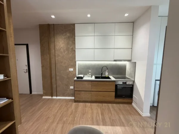 Tirane, jepet me qera apartament 1+1+Ballkon Kati 3, 74 m² 1.000 € (rruga e kavajes)