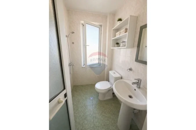 Tirane, shitet apartament , 56 m² 115.000 € 