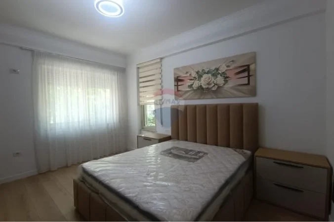 Tirane, shitet apartament , 87 m² 188.000 € 