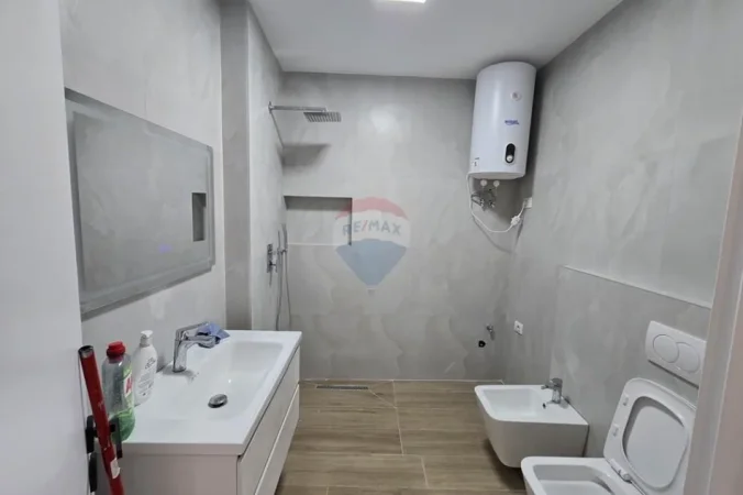 Tirane, shitet apartament , 87 m² 188.000 € 