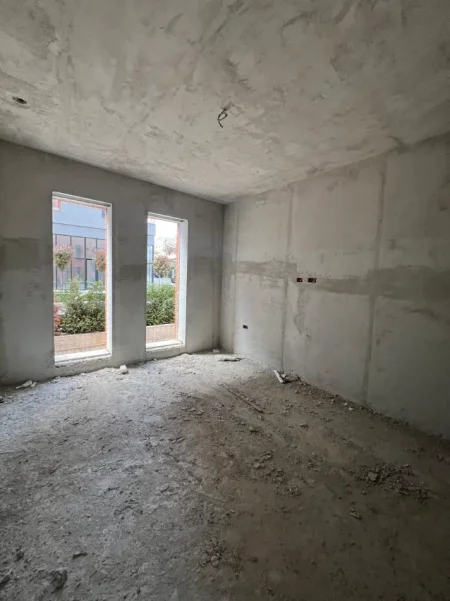 shitet apartament 2+1+Ballkon , 107 m² 123.050 € (Ring Side Paskuqan)