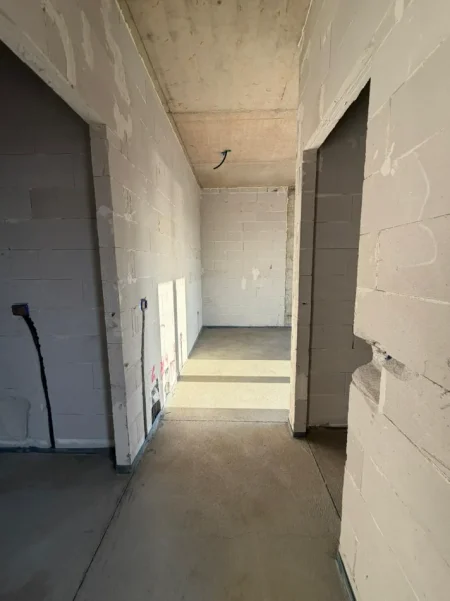 Tirane, shes Vile 3+1+Ballkon , 373 m² 750.000 € (Rolling Hills, Liqeni i Farkës)