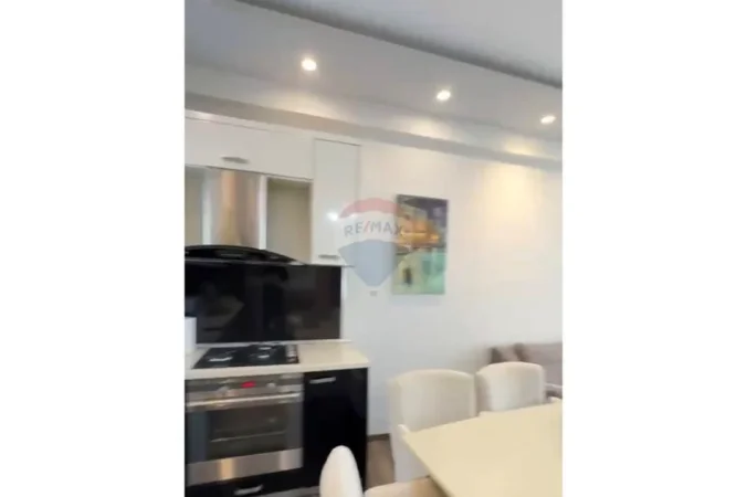 Tirane, shitet apartament , 93 m² 258.000 € (Kopshti Zoologjik)