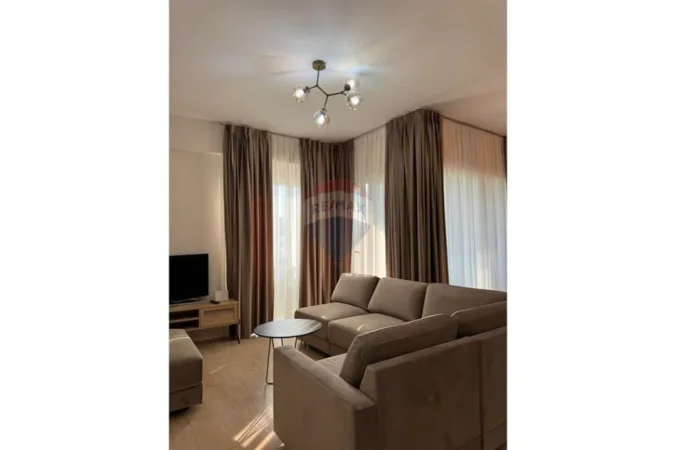 Tirane, shitet , 95 m² 
