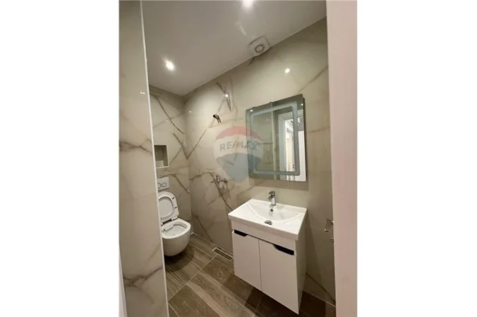Tirane, jepet me qera apartament , 95 m² 850 € 