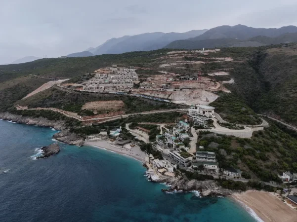 Himare, shitet apartament 1+1+Ballkon Kati 0, 99 m² 239.520 € (Folie Village, Jalë)