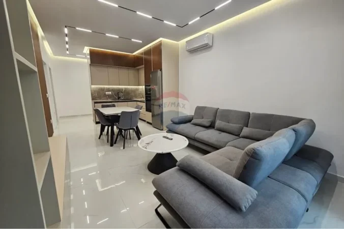 Tirane, jepet me qera apartament , 75 m² 850 € 