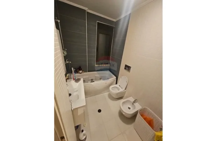 Tirane, jepet me qera apartament , 116 m² 1.501 € 