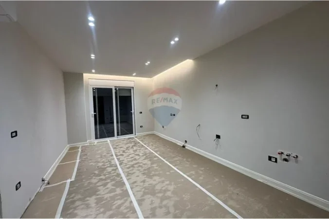 Tirane, shitet apartament , 143 m² 400.000 € (Ish Ekspozita)