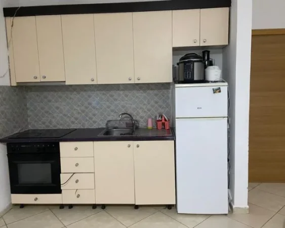 Tirane, jepet me qera apartament 1+1+Aneks+Ballkon Kati 7, 60 m² 400 € (Astir)