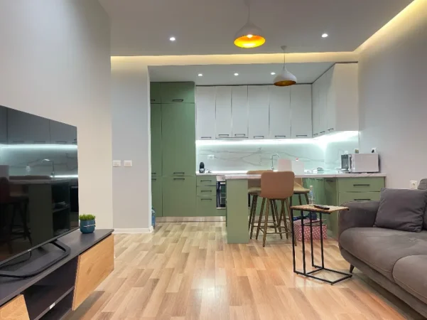 Tirane, shes apartament 1+1+Ballkon Kati 3, 71 m² 149.000 € 