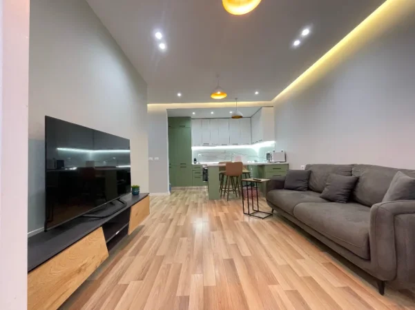 Tirane, shes apartament 1+1+Ballkon Kati 3, 71 m² 149.000 € 
