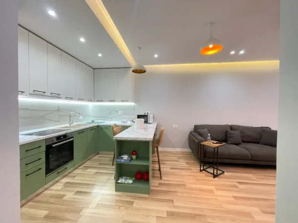 Tirane, shes apartament 1+1+Ballkon Kati 3, 71 m² 149.000 € 