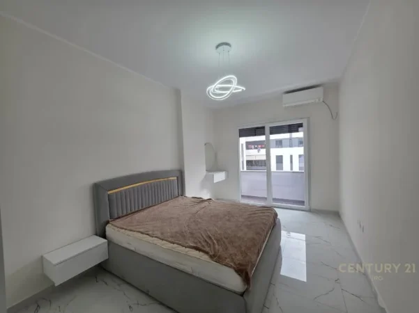 Tirane, shes apartament 1+1 Kati 3, 75 m² 122.000 € (Rezidence Relux)