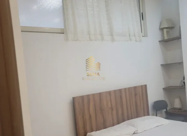 Tirane, jepet me qera apartament 1+1 Kati 1, 62 m² 600 € (Qender)