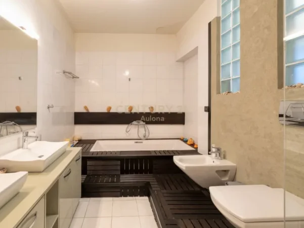 Vlore, shes apartament+verande | Penthouse 4+1 Kati 9, 405 m² 1.050.000 € (Lungomare)
